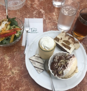 Chez Tani