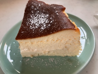 Basque cheesecake